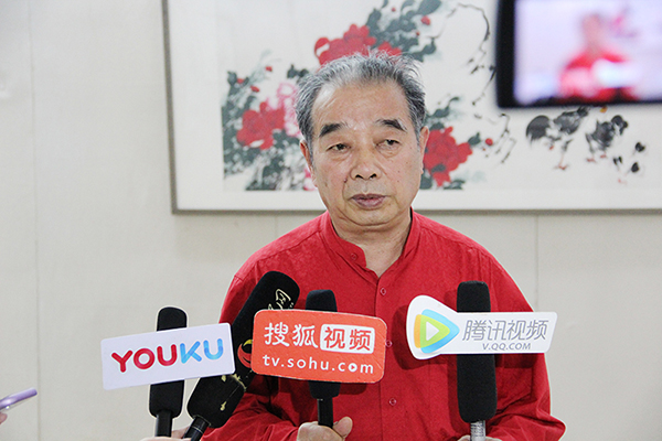 1620707171623522.jpg 现场采访肖宗林先生.jpg