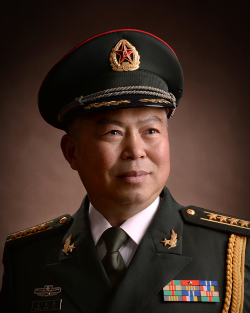 1632896472811690.jpg 王万思照片.jpg